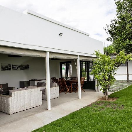 Victorian Square Guesthouse Graaff-Reinet Exteriér fotografie