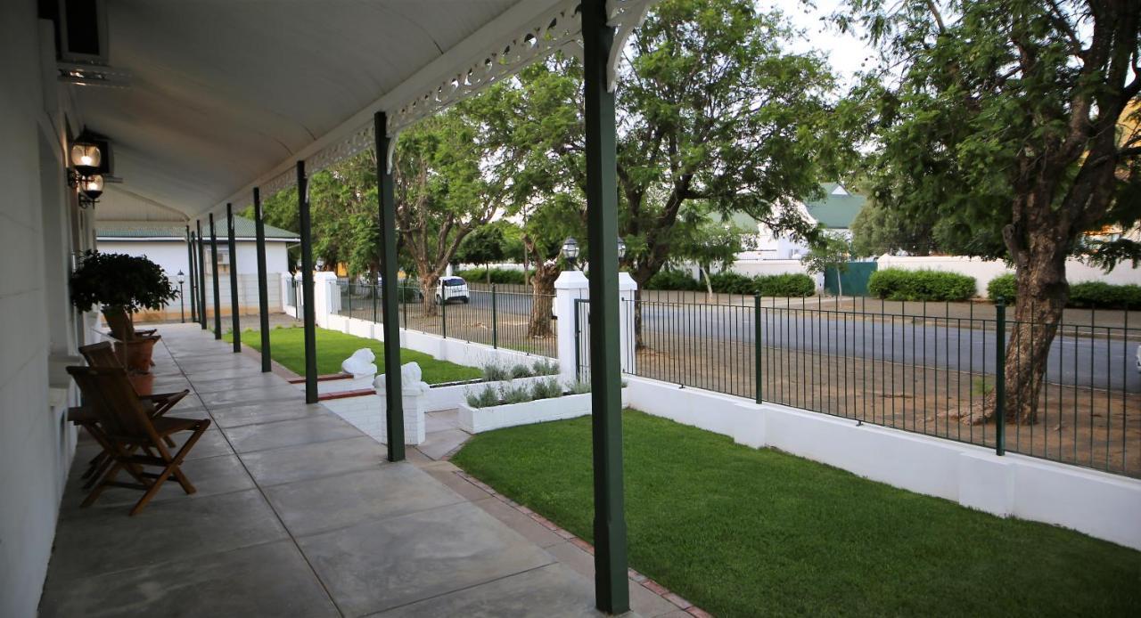 Victorian Square Guesthouse Graaff-Reinet Exteriér fotografie