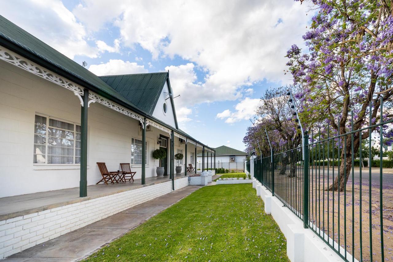 Victorian Square Guesthouse Graaff-Reinet Exteriér fotografie