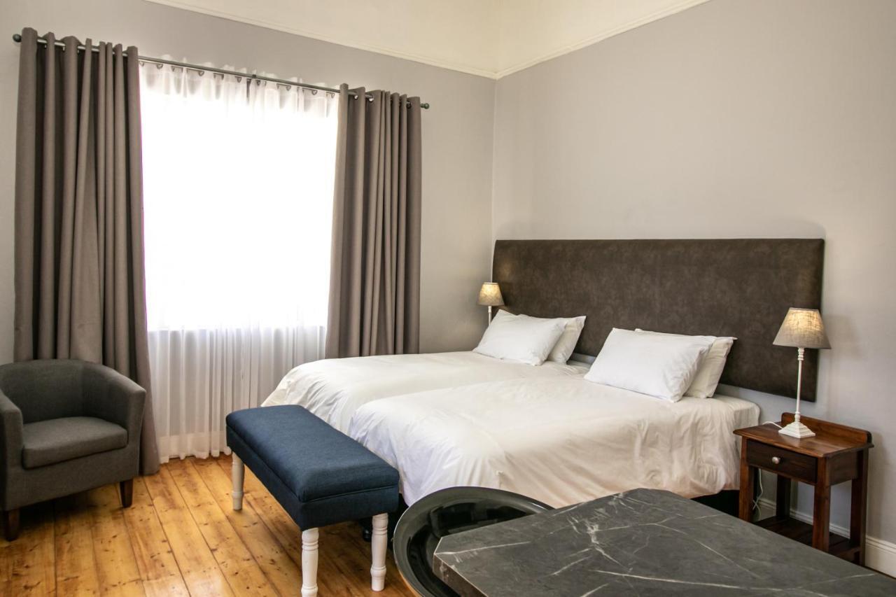 Victorian Square Guesthouse Graaff-Reinet Exteriér fotografie